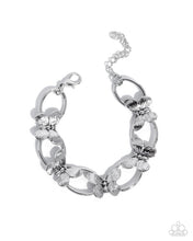Load image into Gallery viewer, Complete Look - Butterfly Build Necklace