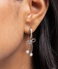 Load image into Gallery viewer, Charming Coquette - White