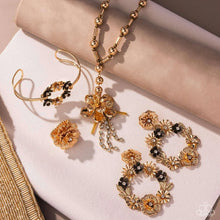 Load image into Gallery viewer, Jan. 2025 Glimpses of Malibu - Complete Trend Blend