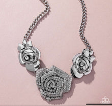 Load image into Gallery viewer, Bouquet Beacon - White