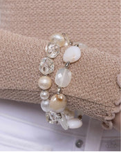Load image into Gallery viewer, Essential Elegance - White
