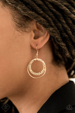 Load image into Gallery viewer, Metro Eclipse- Gold