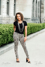 Load image into Gallery viewer, The Erika Zi Collection 2019