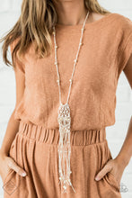 Load image into Gallery viewer, Macrame Majesty