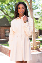 Load image into Gallery viewer, Flickering Fortune Paparazzi Exclusive 2022 Convention Preview