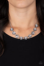 Load image into Gallery viewer, Petunia Palace