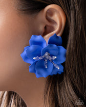 Load image into Gallery viewer, Balanced Blooms - Blue
