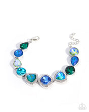 Load image into Gallery viewer, Worldwide Sparkle - Green
