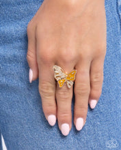 Load image into Gallery viewer, Aerial Auction - Yellow
