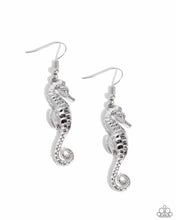 Load image into Gallery viewer, Sparkling Seahorse - Silver
