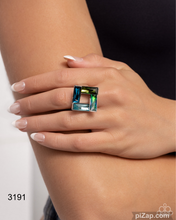 Load image into Gallery viewer, Sinuous Square
